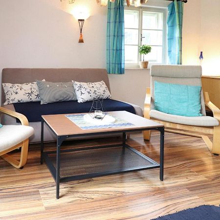 Ferienwohnung Mit Seeblick Aldrans Luaran gambar