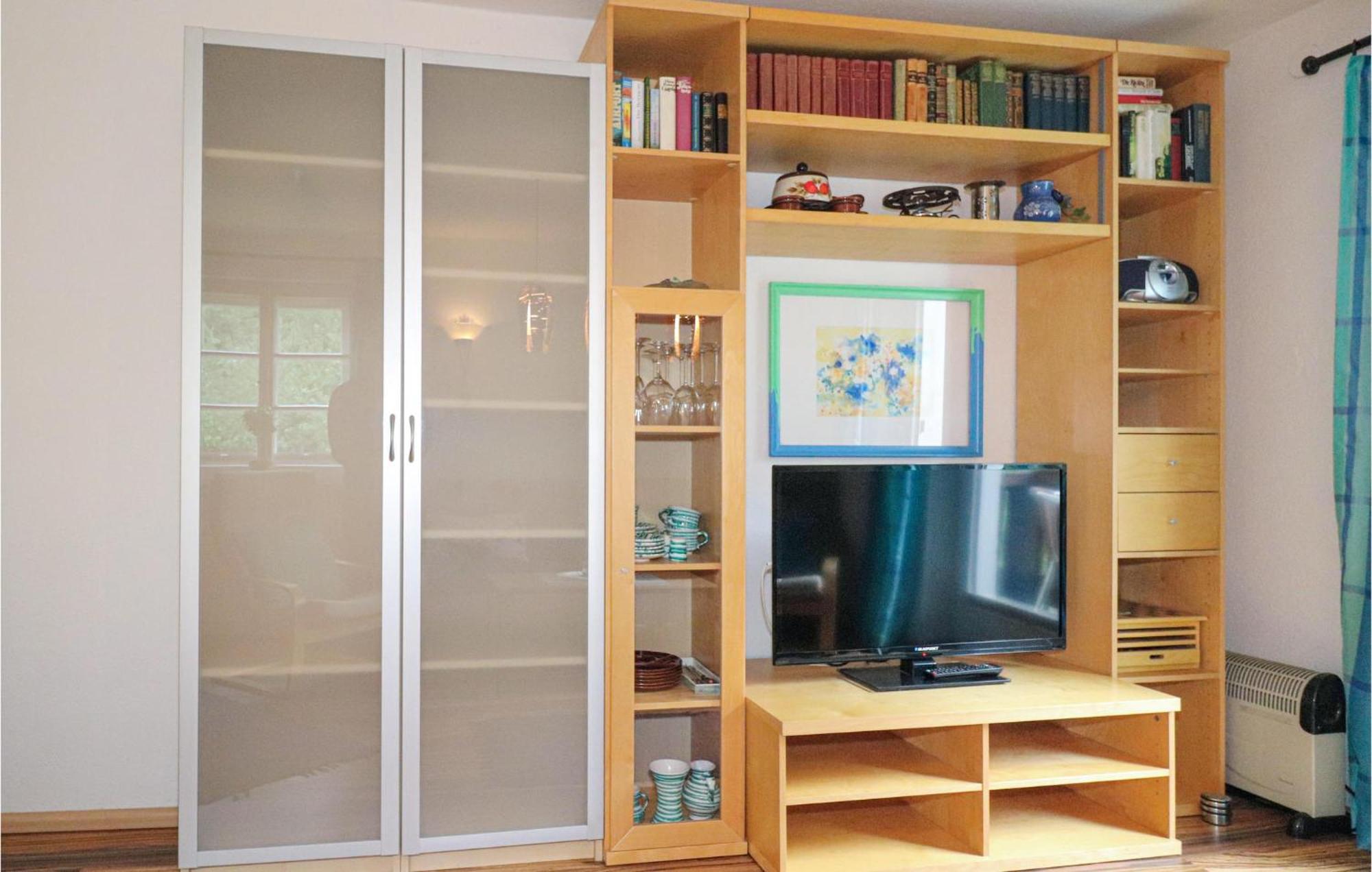 Ferienwohnung Mit Seeblick Aldrans Luaran gambar